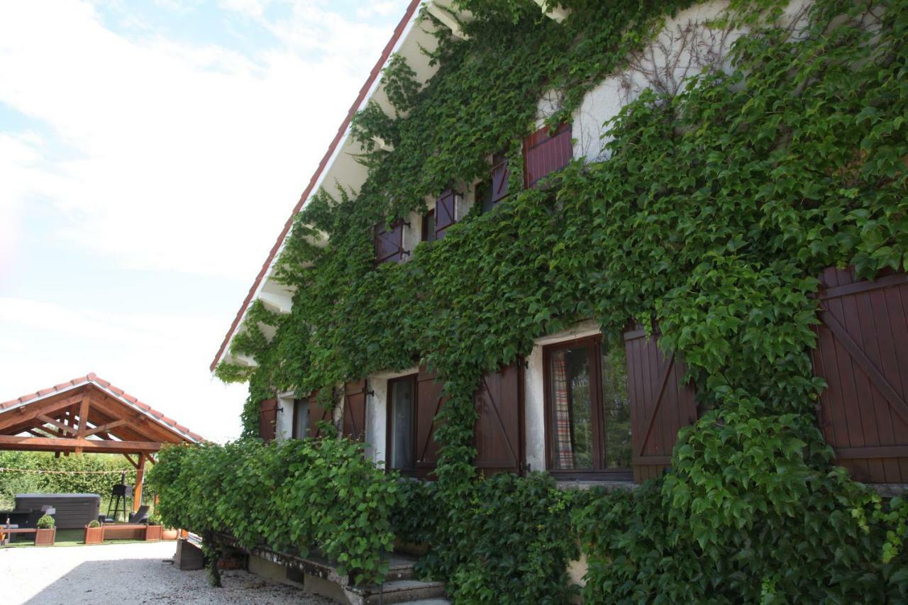 Gite De Solama Avec Spa Balleville Екстер'єр фото
